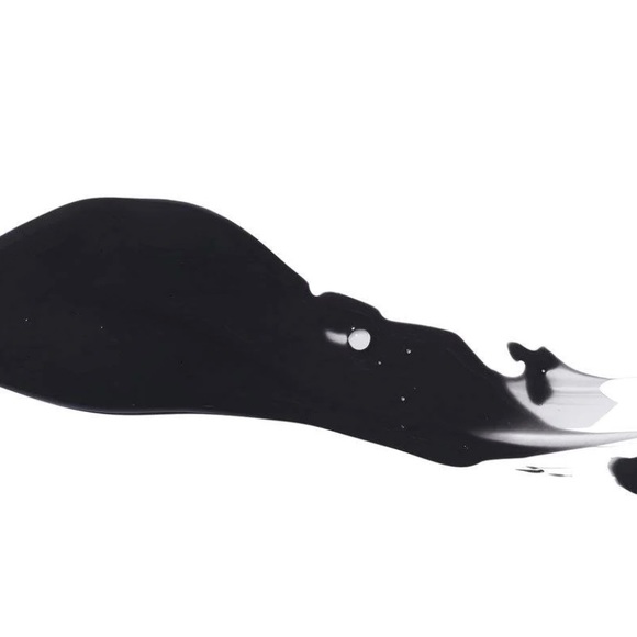 DETOXIFYING TREATMENT MASK - Picture 7 of 8